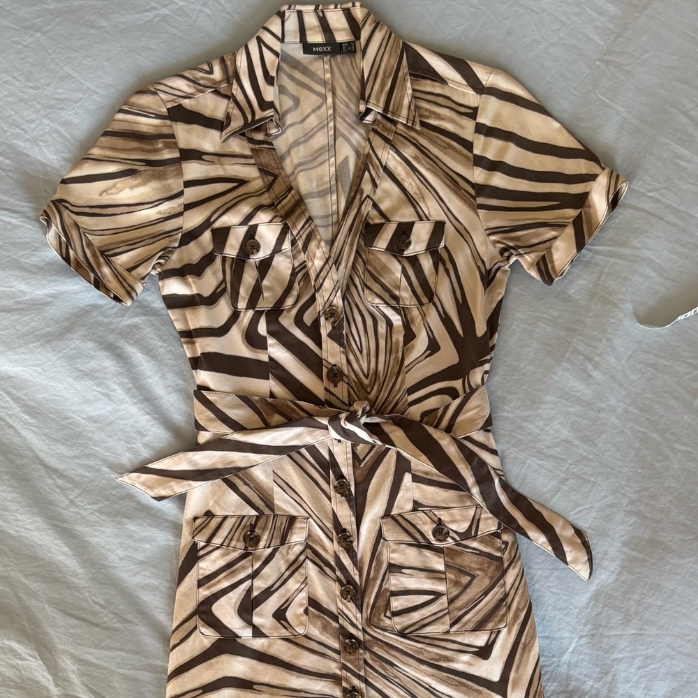 Mexx Cream and Brown Dress with short Sleeves